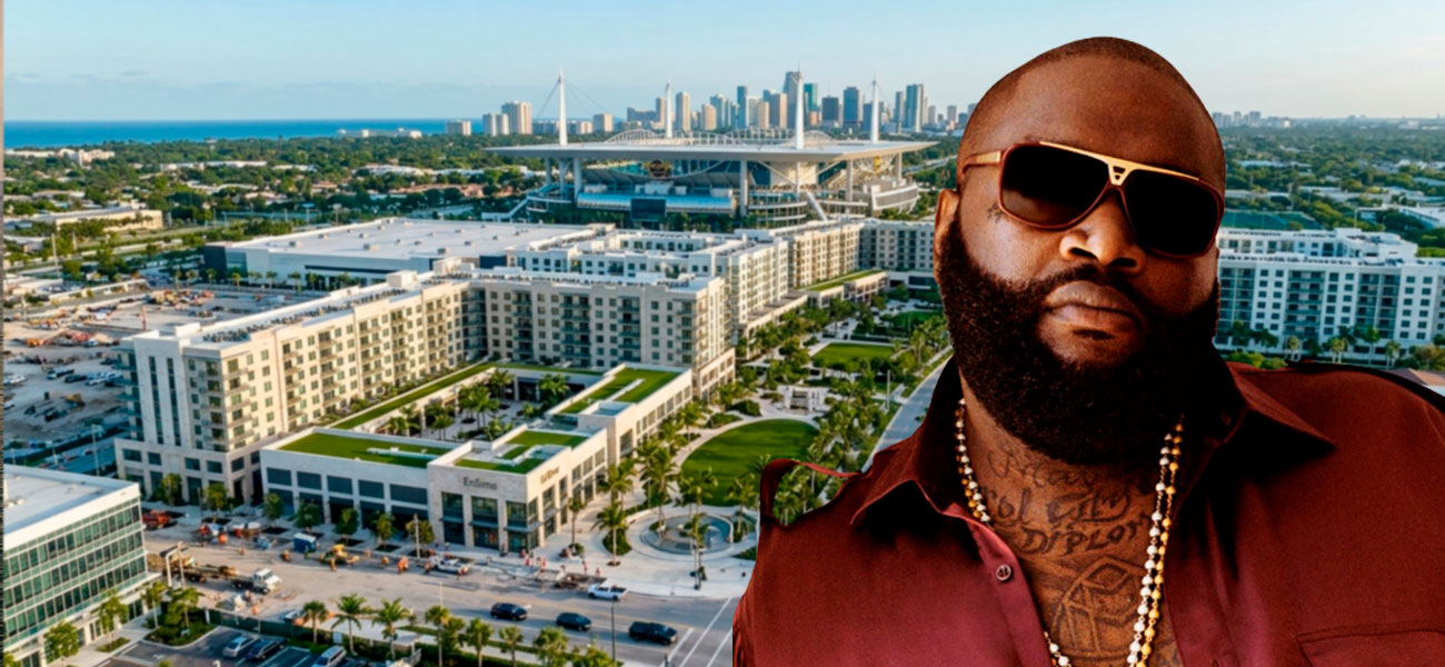 Panorámica aérea del desarrollo de uso mixto EnSima en Miami Gardens, Florida, junto al estadio Hard Rock, bajo un cielo soleado, que ilustra las 670 viviendas residenciales y los 165,000 pies cuadrados de espacios comerciales.